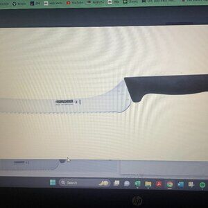 Victorinox Offset Bread/Sandwich Knife 9" Blade Fibrox Non-Slip Handle New